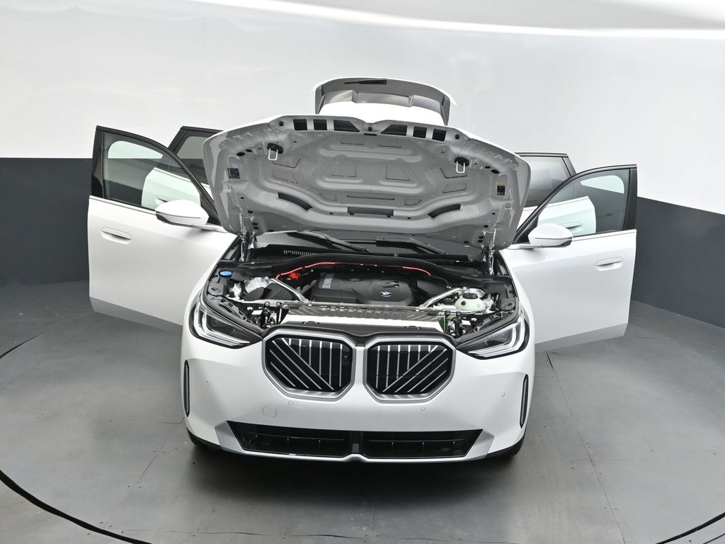 2025 Mineral White Metallic BMW X3 30 xDrive AWD SUV