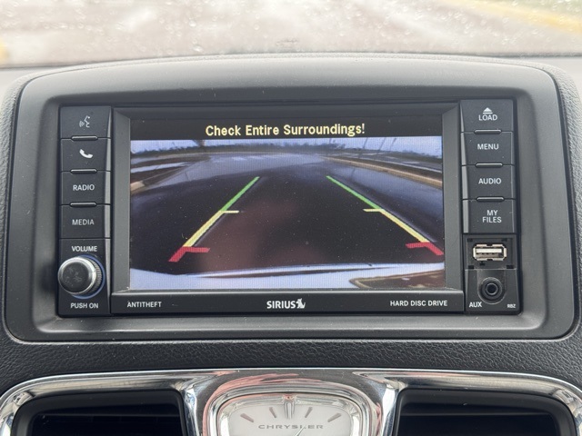 2012 Chrysler Town & Country Touring