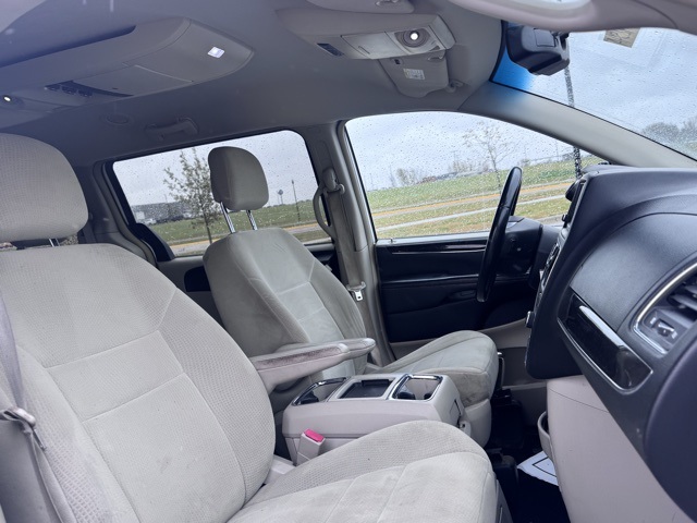 2012 Chrysler Town & Country Touring