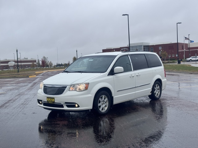 2012 Chrysler Town & Country Touring