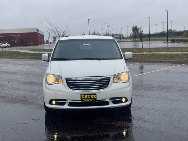 2012 Chrysler Town & Country Touring