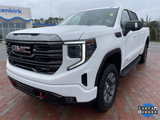 2024 GMC Sierra 1500 AT4's photo