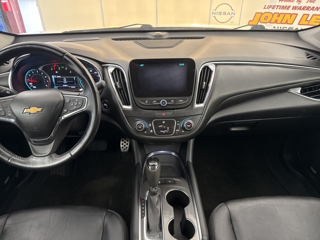 2017 Summit White Chevrolet Malibu LT FWD Sedan