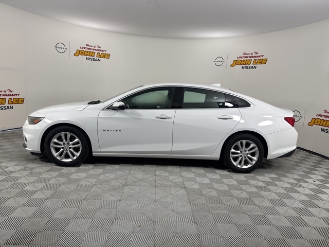 2017 Summit White Chevrolet Malibu LT FWD Sedan
