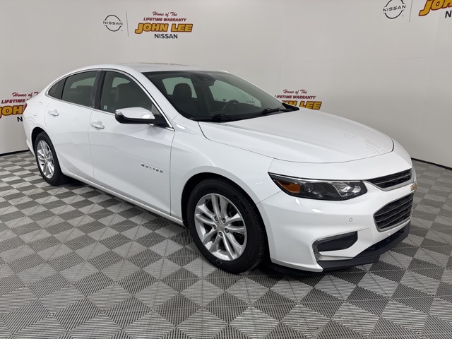 2017 Summit White Chevrolet Malibu LT FWD Sedan
