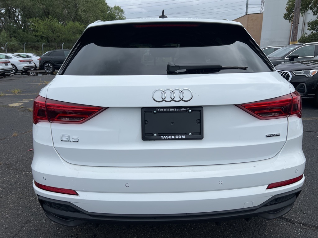 2025 Audi Q3 Premium S line photo 4