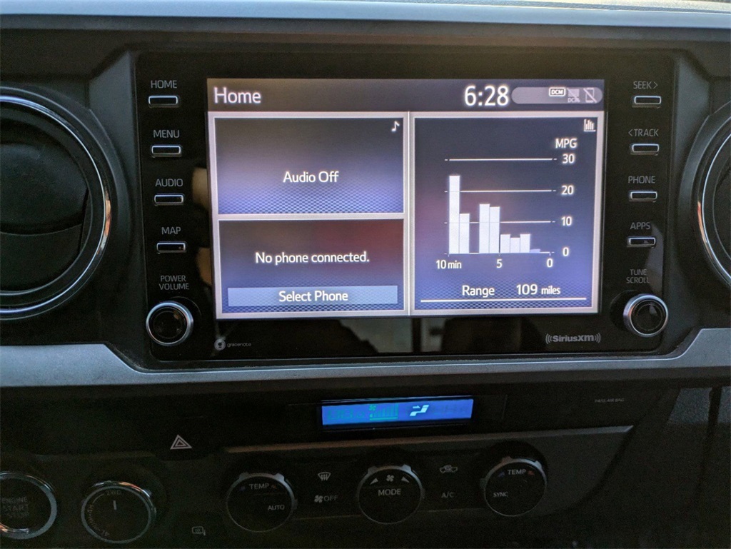 2023 Toyota Tacoma TRD Off-Road photo 17