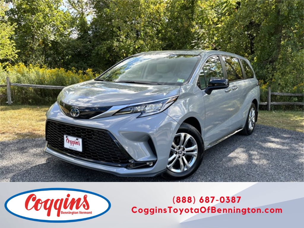 2023 Toyota Sienna XSE 7-Passenger