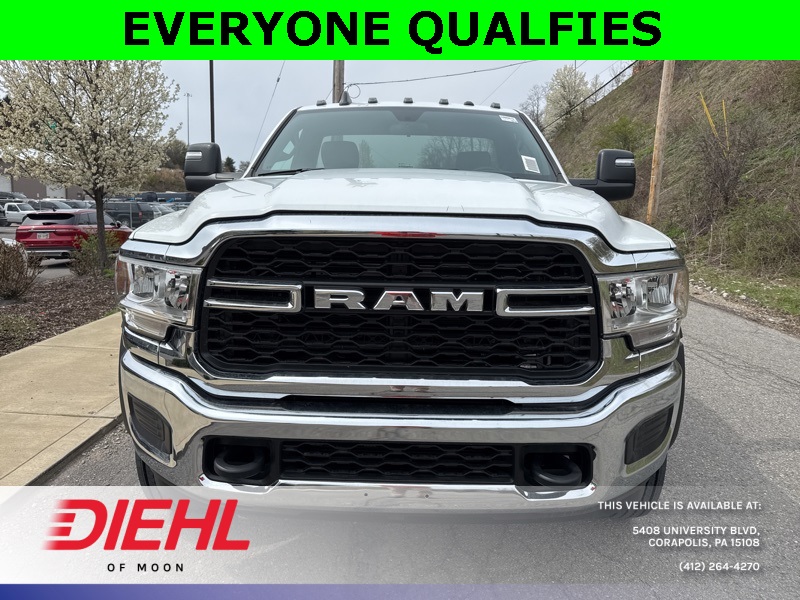 2024 Ram 5500 Tradesman photo 2
