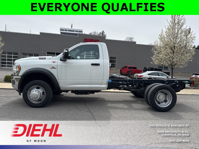 2024 Ram 5500 Tradesman photo 4