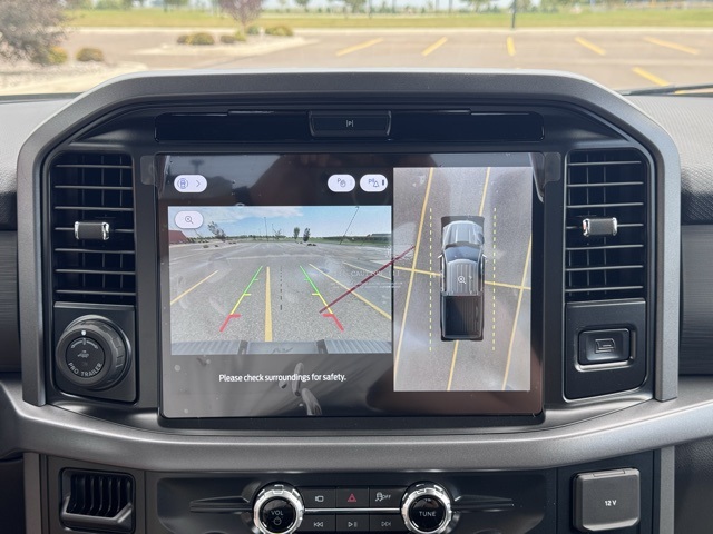 2025 Ford F-150 XLT photo 19