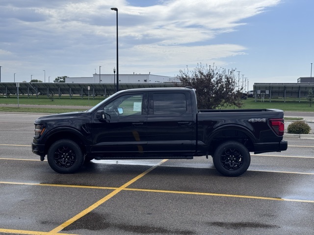 2025 Ford F-150 XLT photo 34