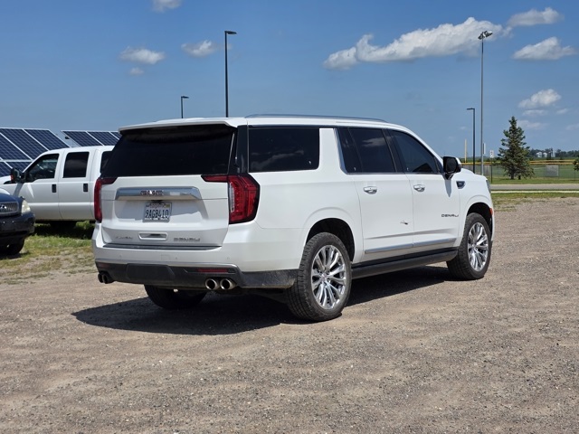 2022 GMC Yukon XL Denali