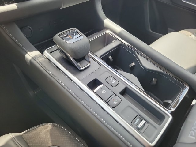 2025 Super Black Nissan Pathfinder SL FWD SUV