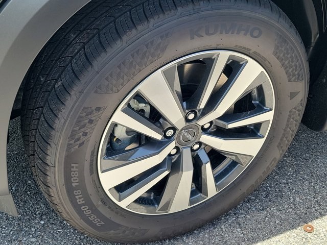 2025 Super Black Nissan Pathfinder SL FWD SUV