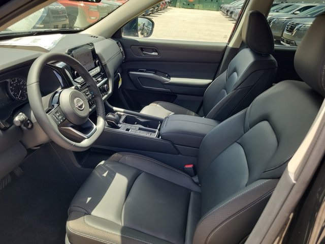 2025 Super Black Nissan Pathfinder SL FWD SUV