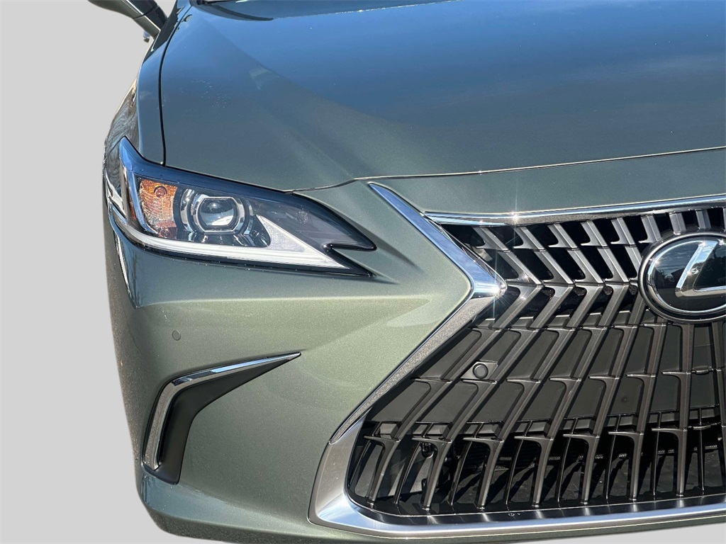 new 2025 Lexus ES car, priced at $47,675