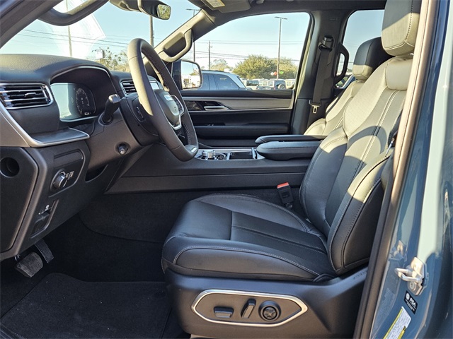 2026 Jeep Grand Wagoneer Limited Altitude 4x4