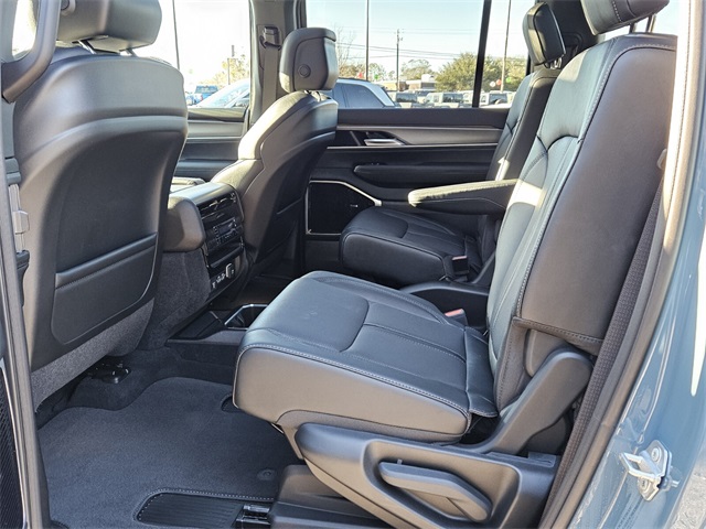 2026 Jeep Grand Wagoneer Limited Altitude 4x4