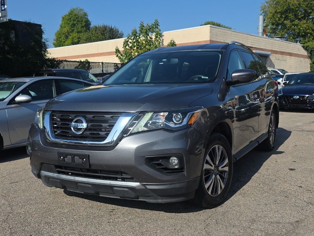 used 2020 Nissan Pathfinder car, priced at $20,595