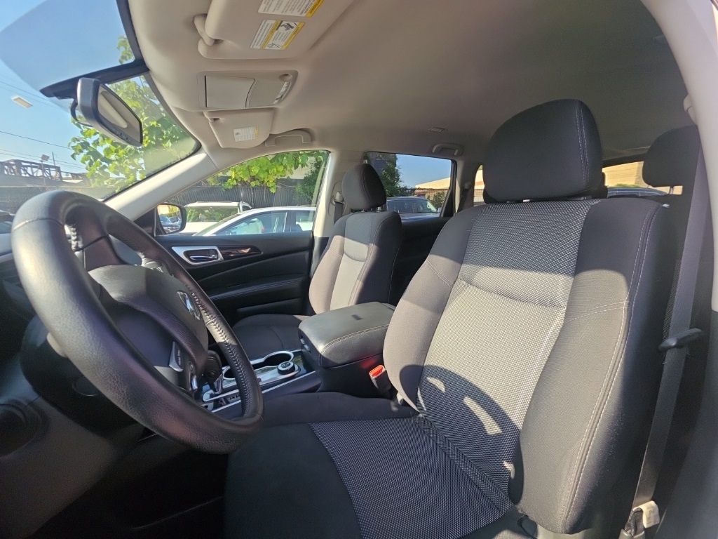 used 2020 Nissan Pathfinder car, priced at $20,595