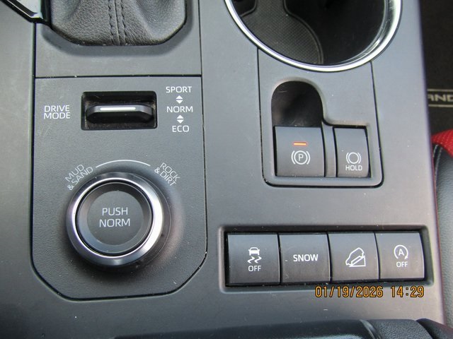 used 2022 Toyota Highlander car