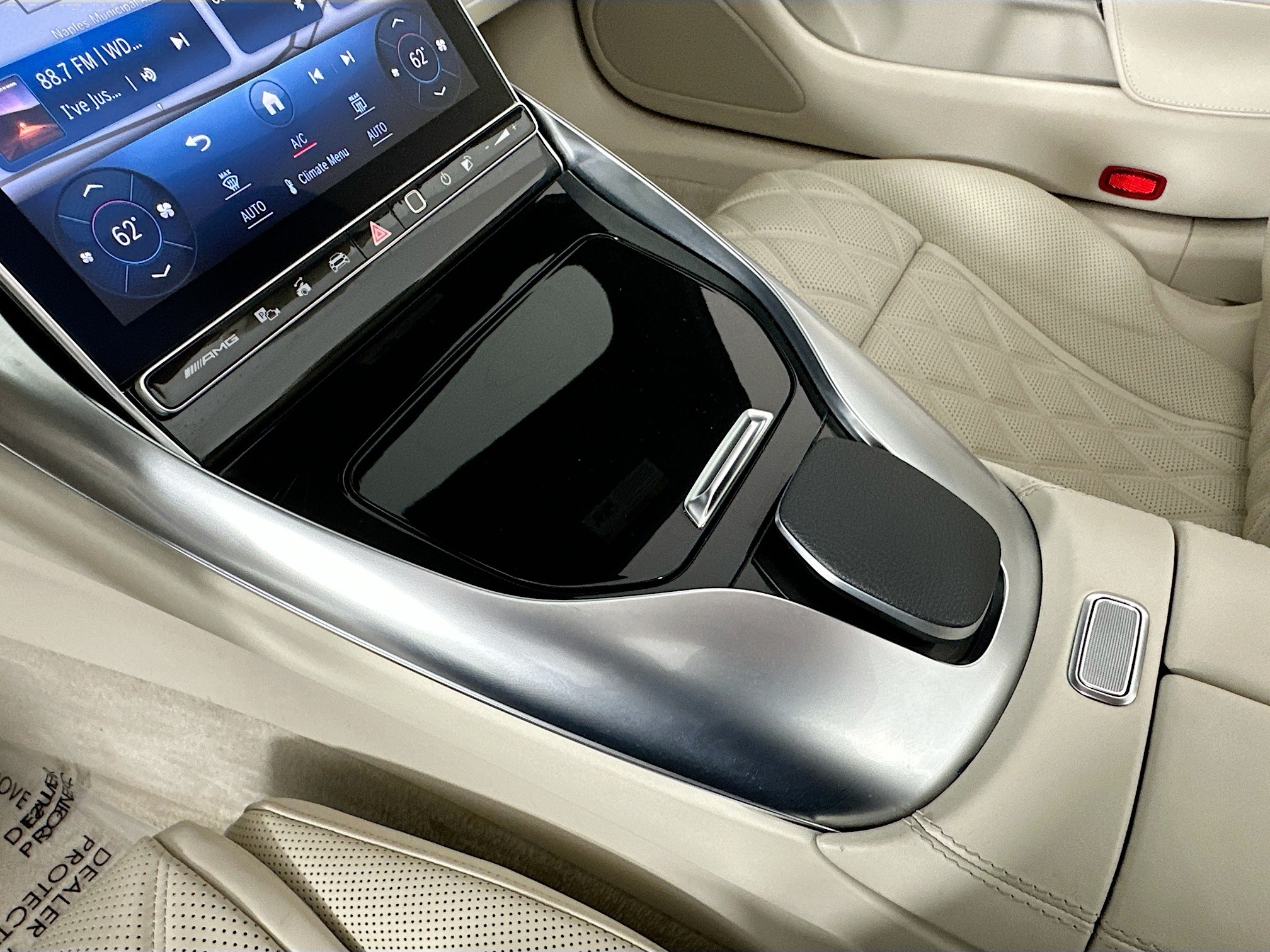 used 2022 Mercedes-Benz SL-Class car, priced at $94,995