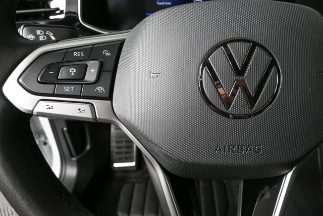 new 2025 Volkswagen Jetta car, priced at $24,517