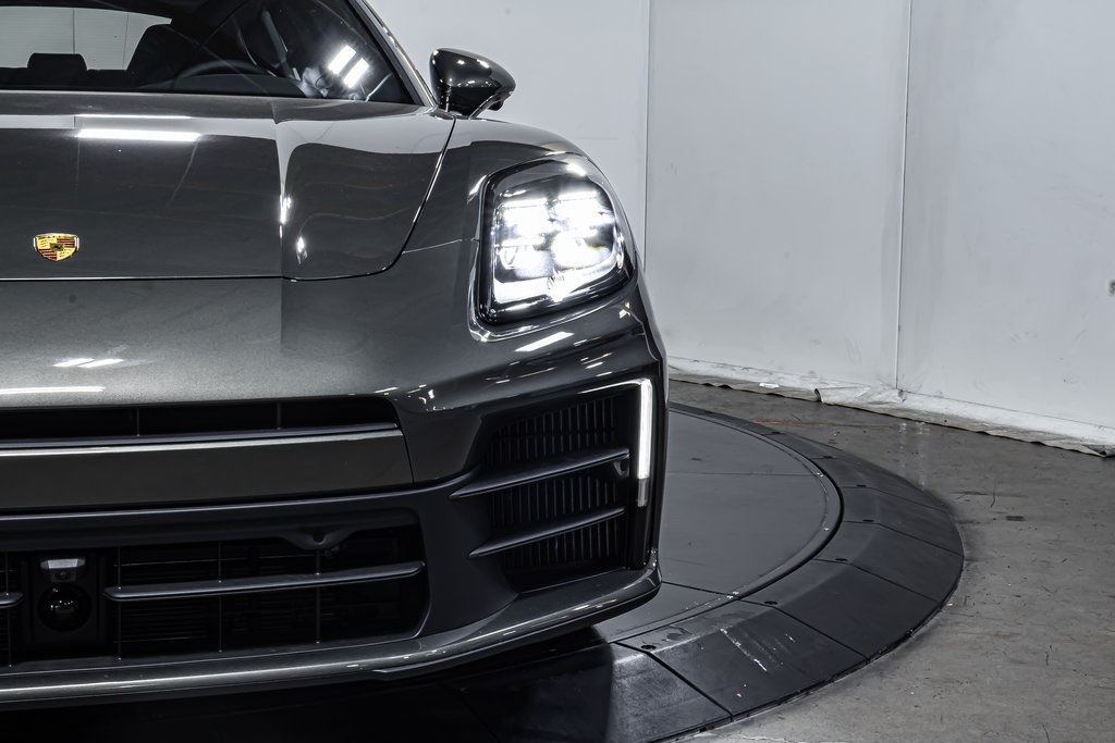 Panamera 4