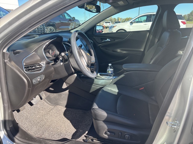 2021 Chevrolet Malibu FWD LT