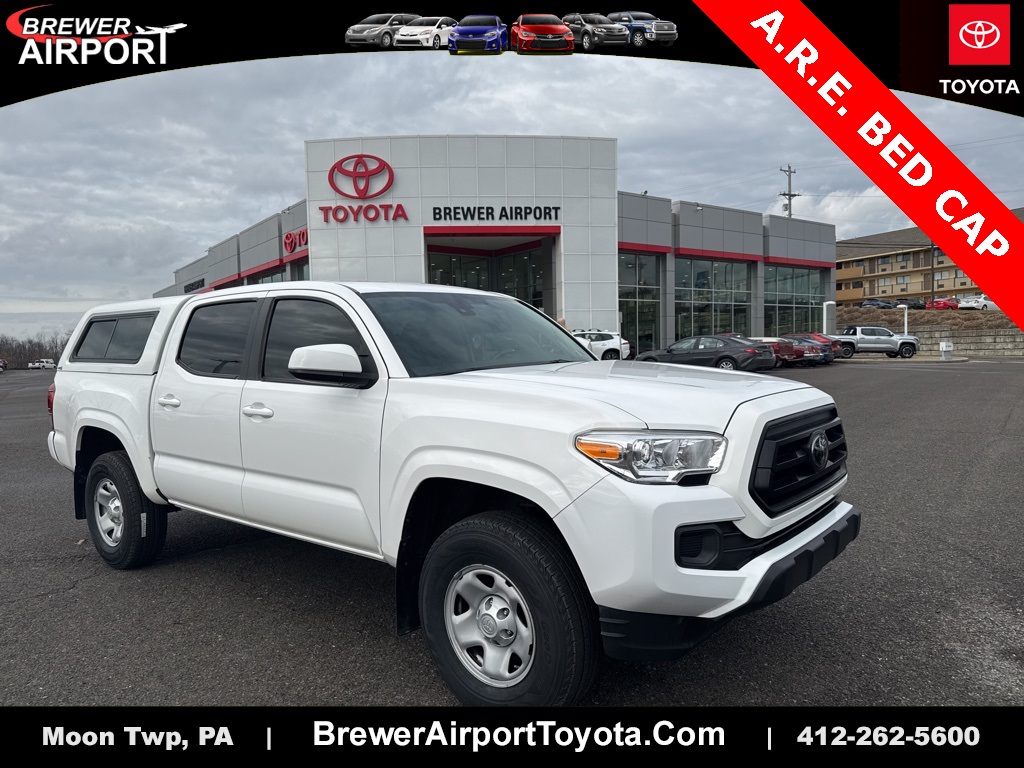 2020 Toyota Tacoma SR's photo
