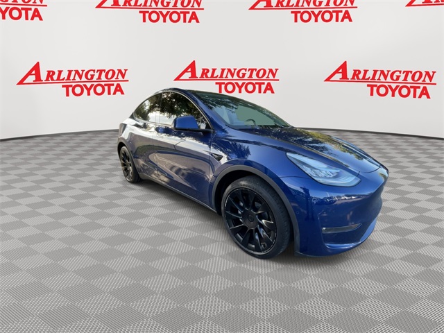 Used 2021 Tesla Model Y Long Range with VIN 5YJYGAEE8MF294067 for sale in Northfield, Minnesota