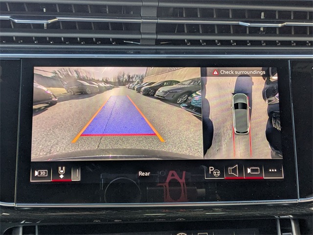 new 2025 Audi Q7 car, priced at $82,069