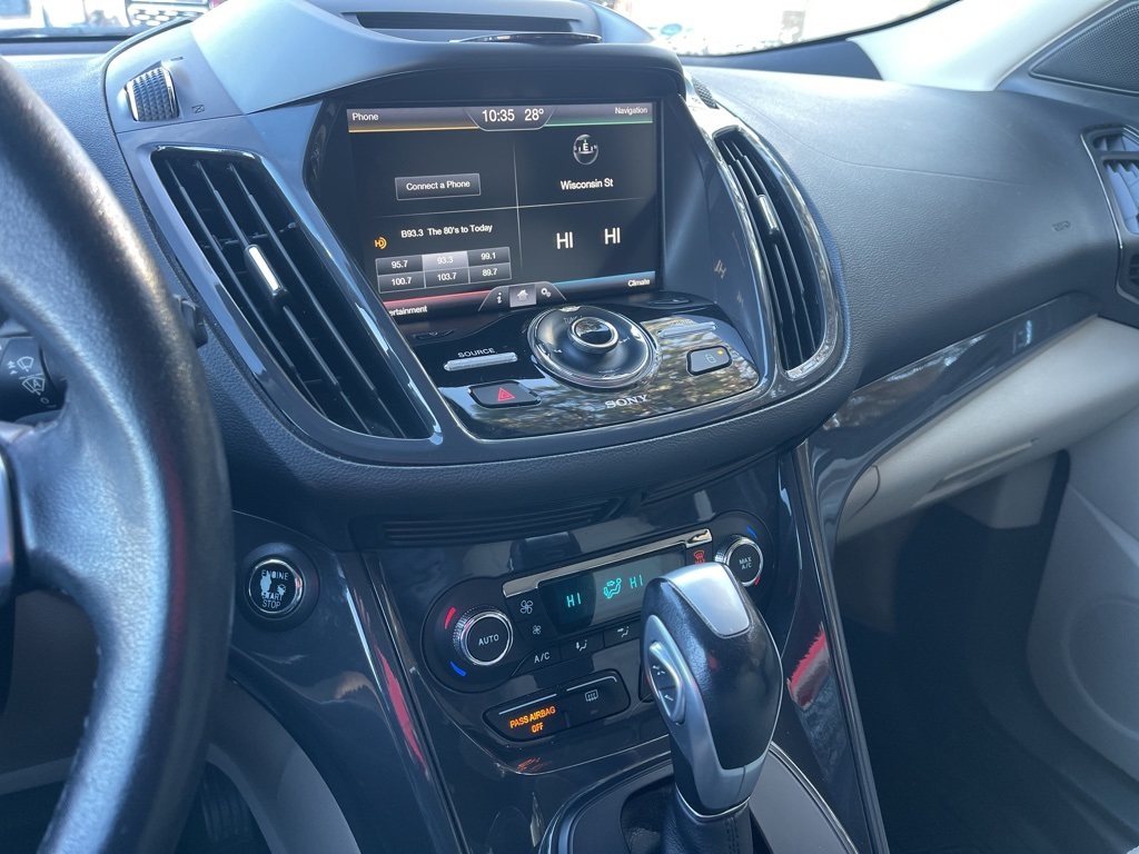 2015 Ford Escape Titanium photo 4