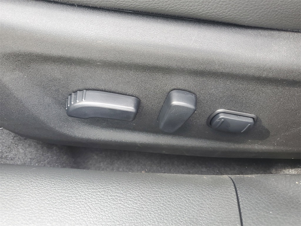 new 2025 Nissan Altima car, priced at $30,085