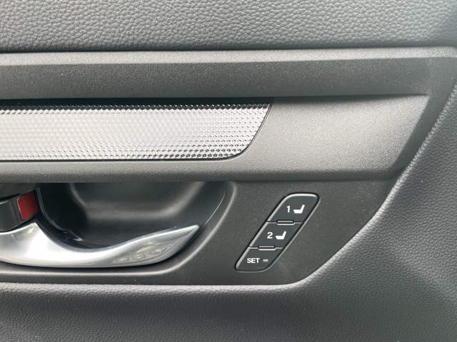 new 2026 Honda CR-V Hybrid car, priced at $41,675