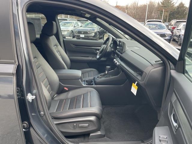 new 2026 Honda CR-V Hybrid car, priced at $41,675