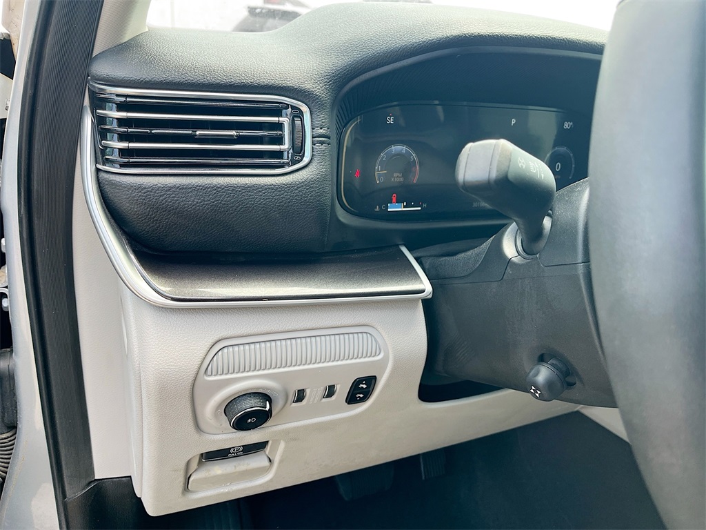 2023 Jeep Wagoneer Base photo 10