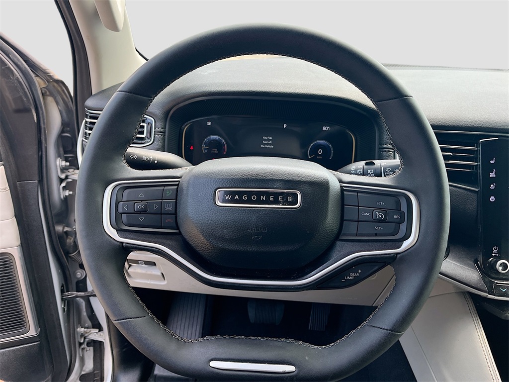 2023 Jeep Wagoneer Base photo 11