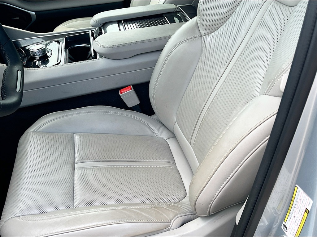 2023 Jeep Wagoneer Base photo 20