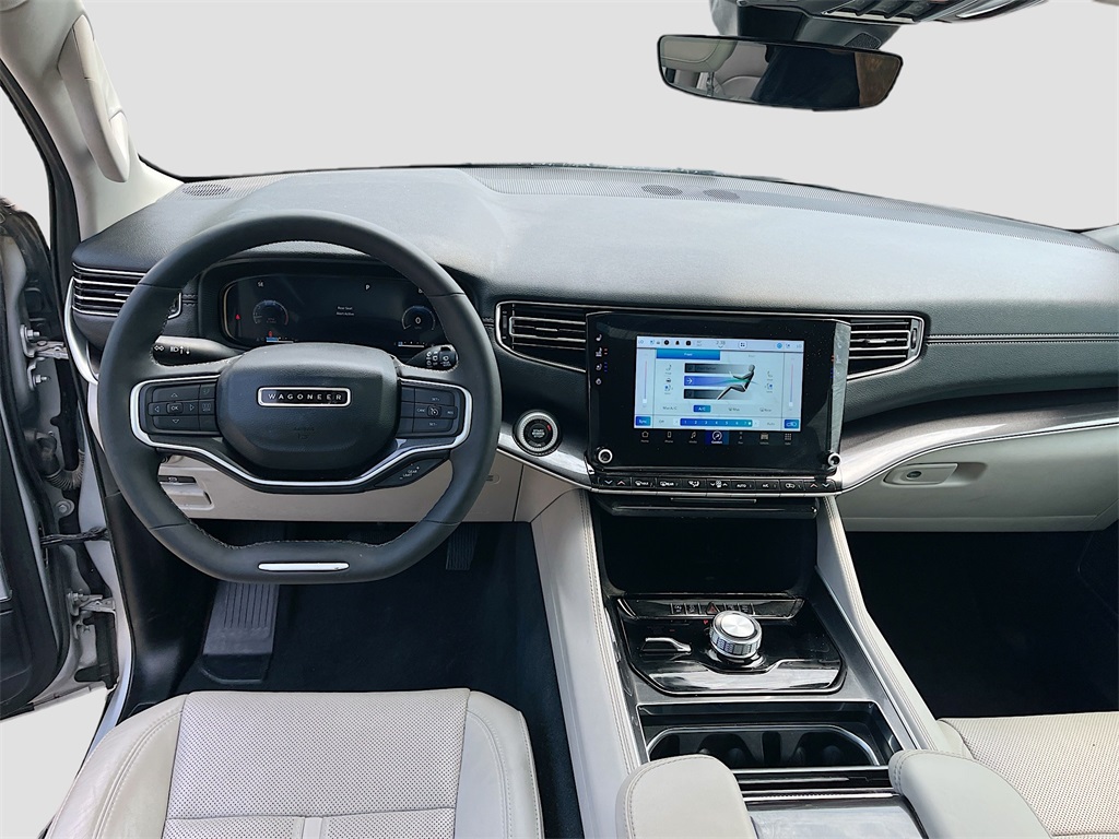 2023 Jeep Wagoneer Base photo 24