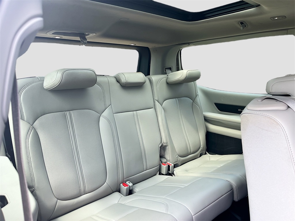 2023 Jeep Wagoneer Base photo 29