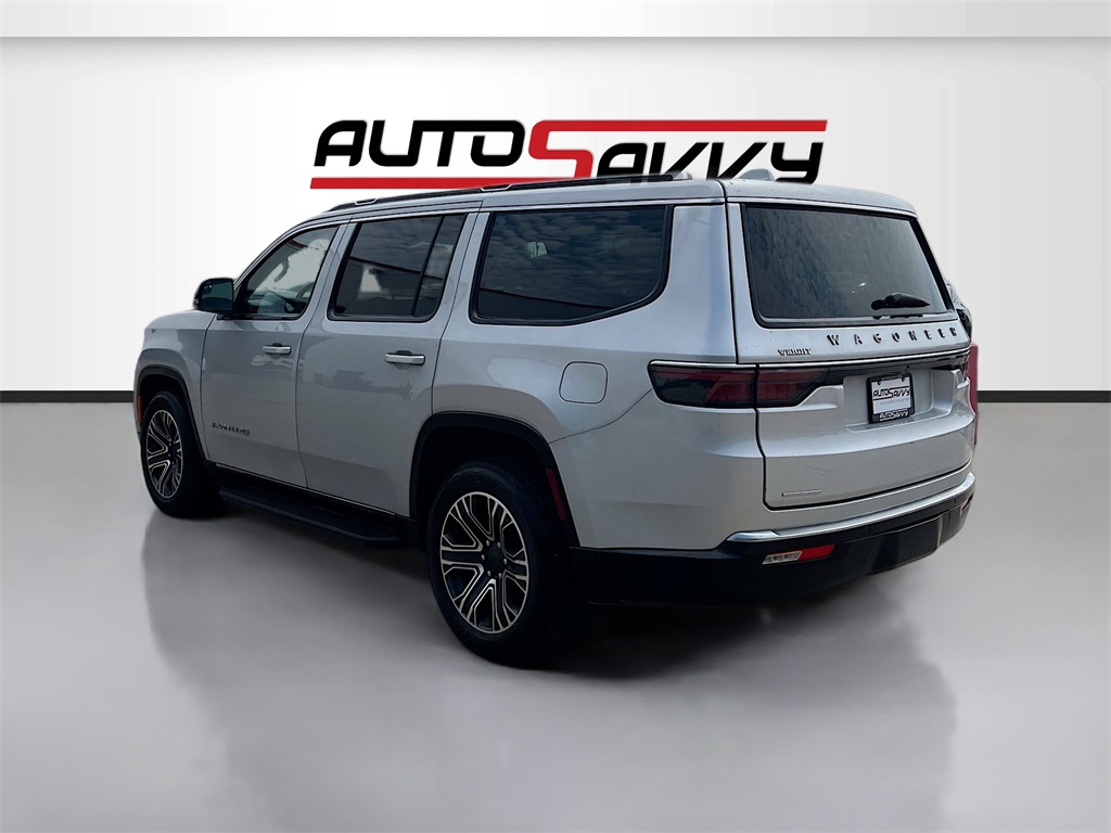 2023 Jeep Wagoneer Base photo 5