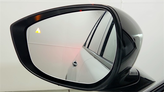 new 2025 Mazda CX-70 PHEV car, priced at $55,915