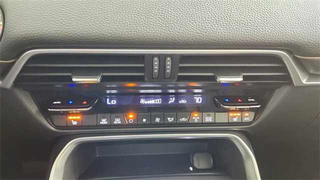 new 2025 Mazda CX-70 PHEV car, priced at $55,915