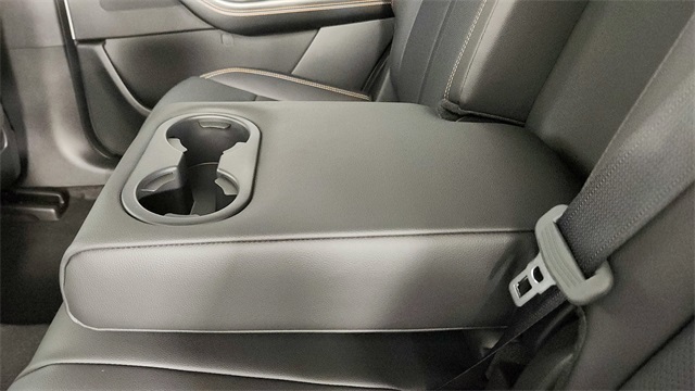 new 2025 Mazda CX-70 PHEV car, priced at $55,915