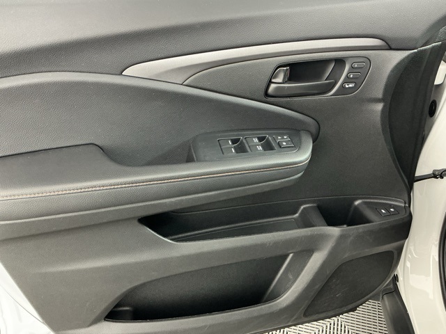 used 2023 Honda Passport car, priced at $32,800