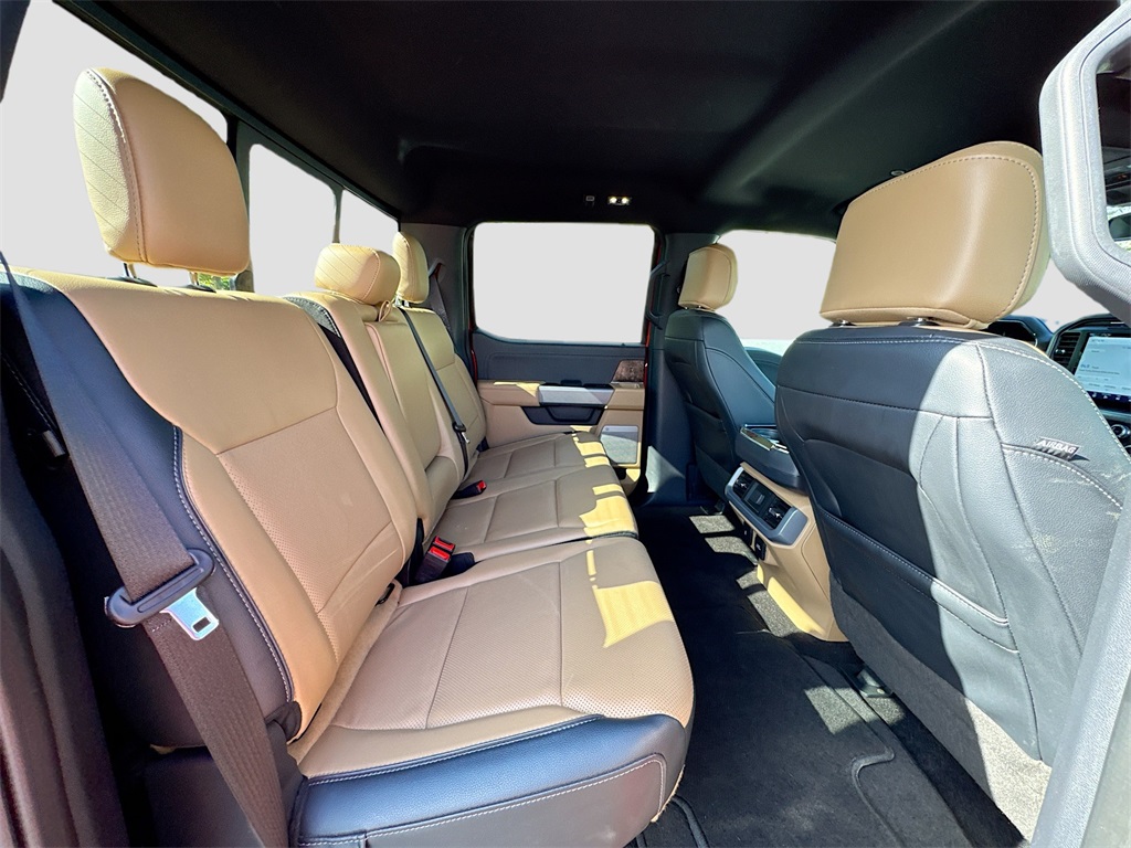 2023 Ford F-150 Lariat photo 26