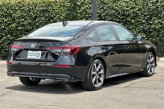 2026 Honda Civic Hybrid Sport Touring photo 2