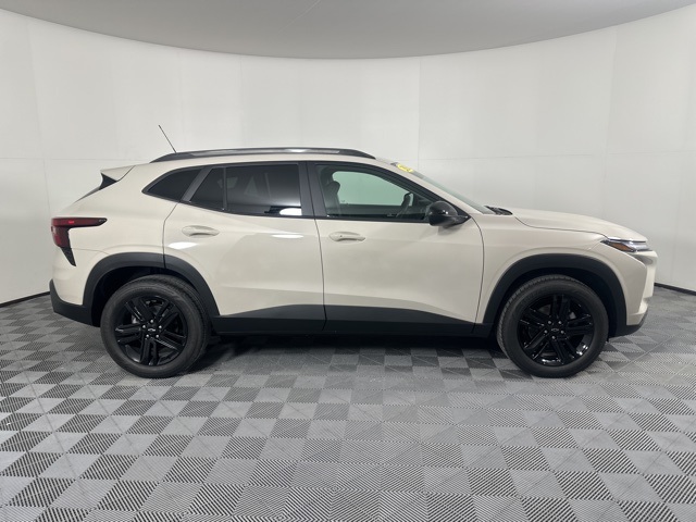 New 2026 Chevrolet Trax SUV